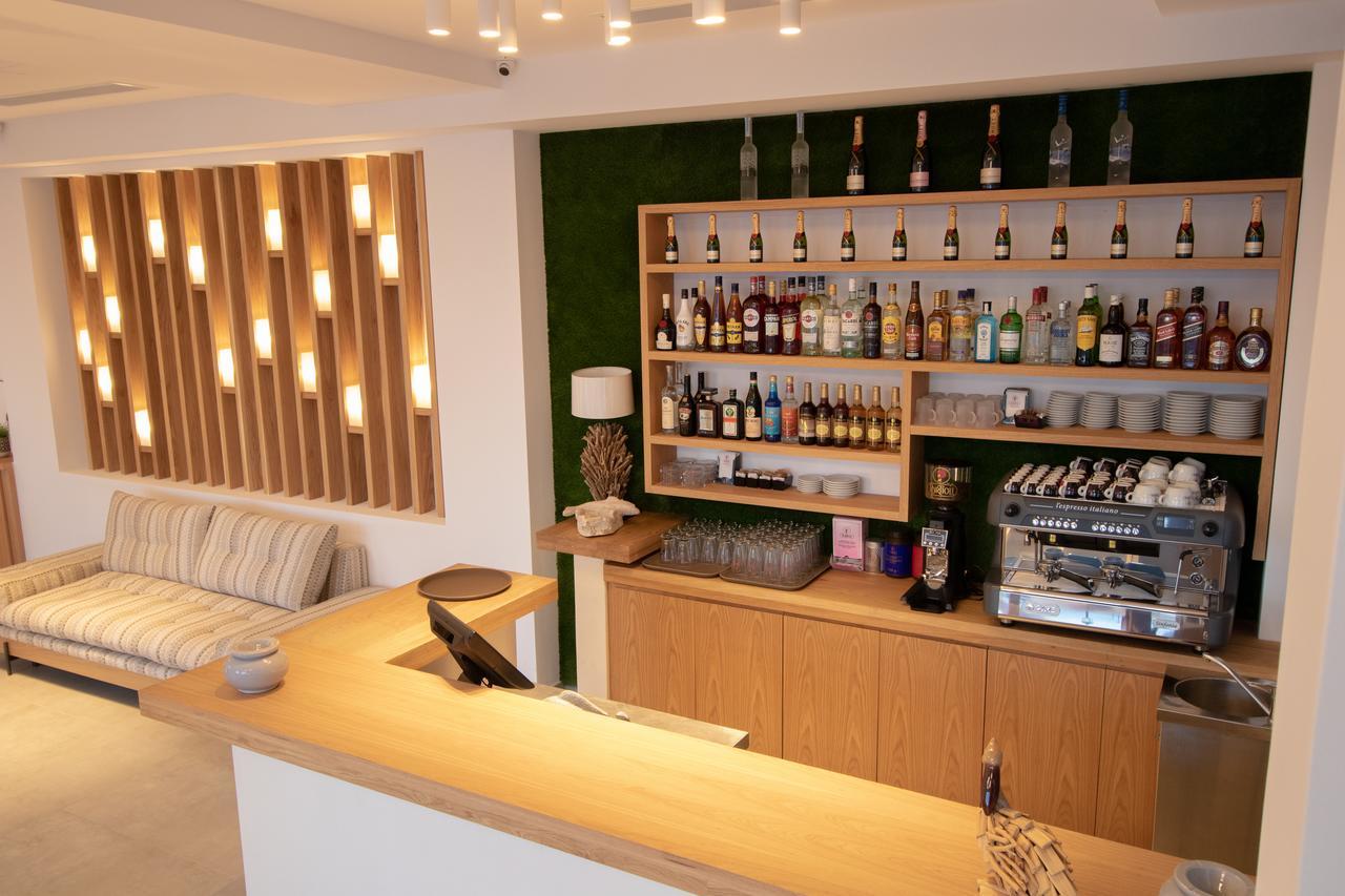Natura Luxury Boutique Hotel Skopelos Loutraki  Exteriör bild