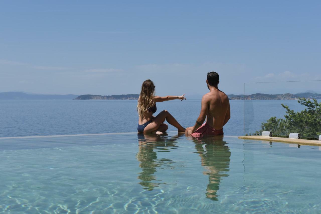 Natura Luxury Boutique Hotel Skopelos Loutraki  Exteriör bild