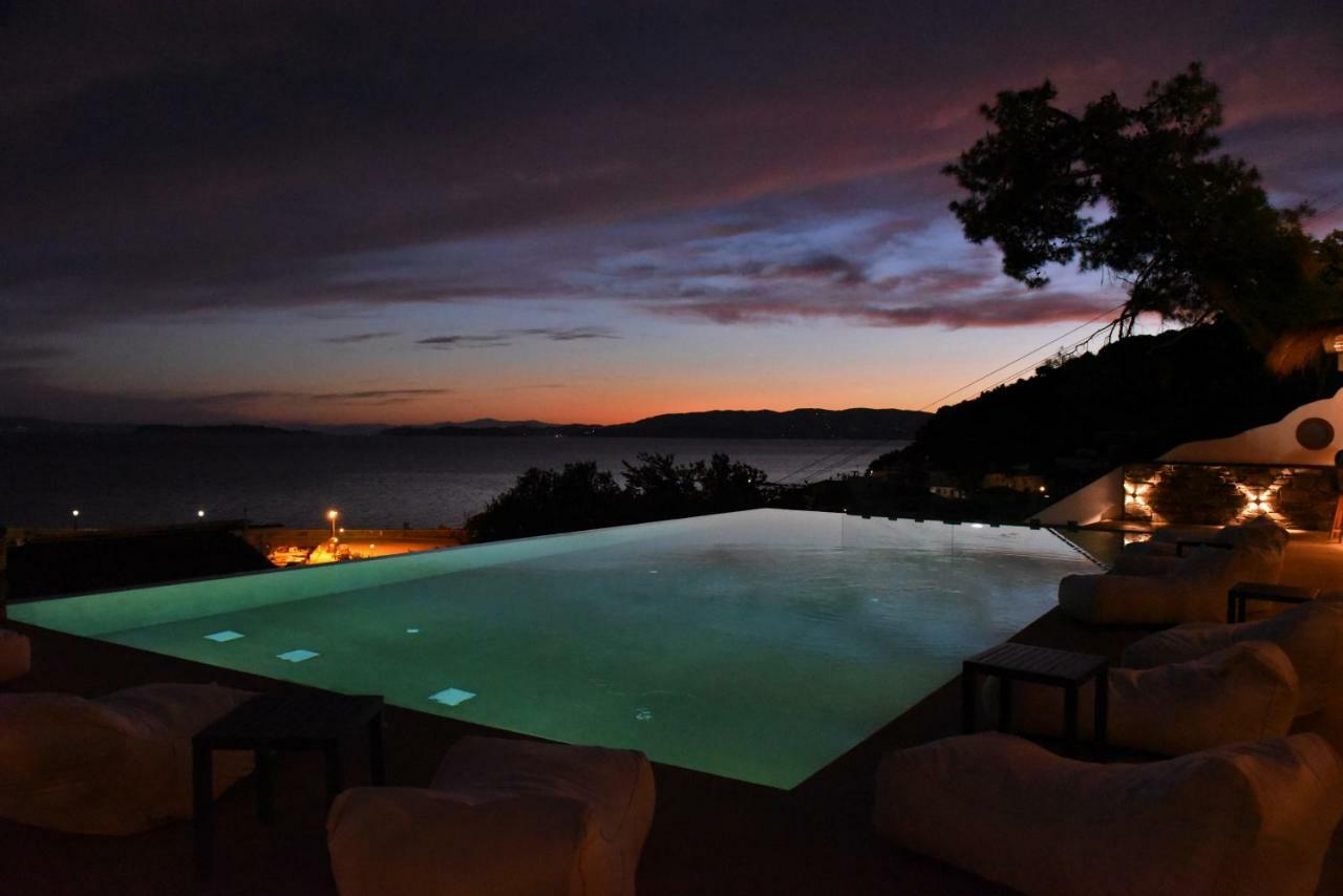 Natura Luxury Boutique Hotel Skopelos Loutraki  Exteriör bild