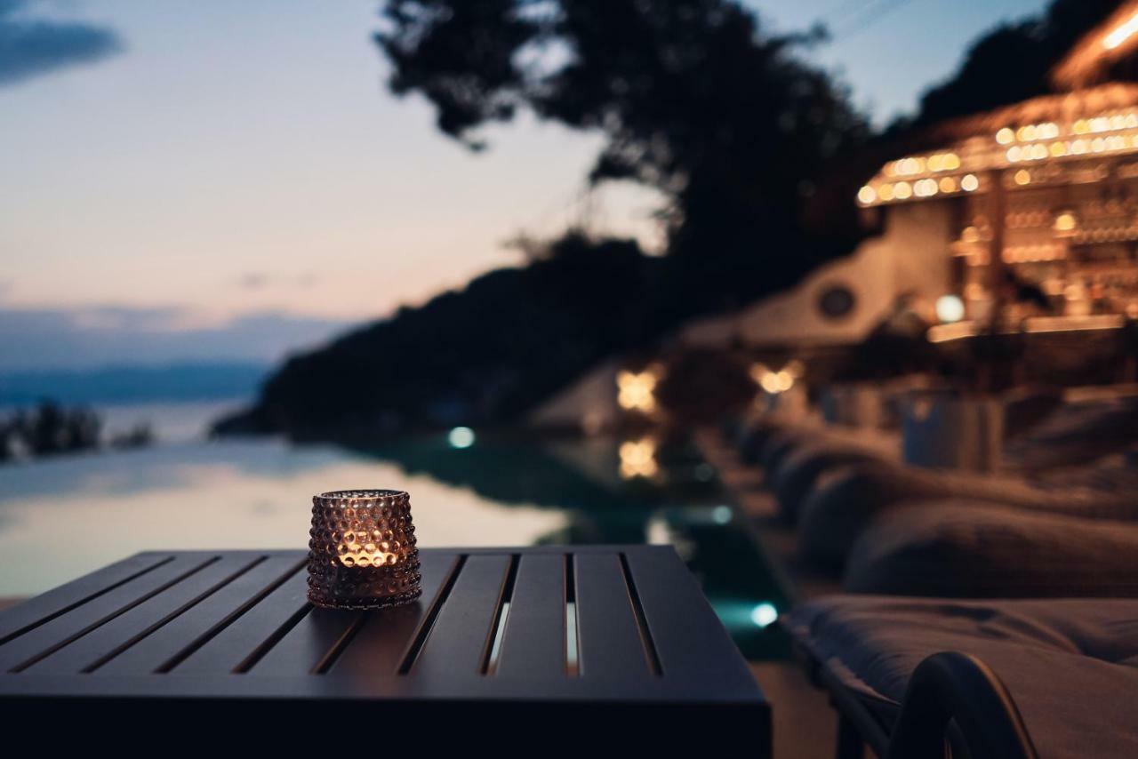 Natura Luxury Boutique Hotel Skopelos Loutraki  Exteriör bild