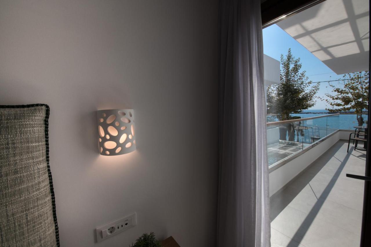 Natura Luxury Boutique Hotel Skopelos Loutraki  Exteriör bild
